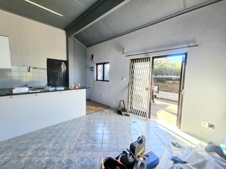 To Let 1 Bedroom Property for Rent in Montclair KwaZulu-Natal