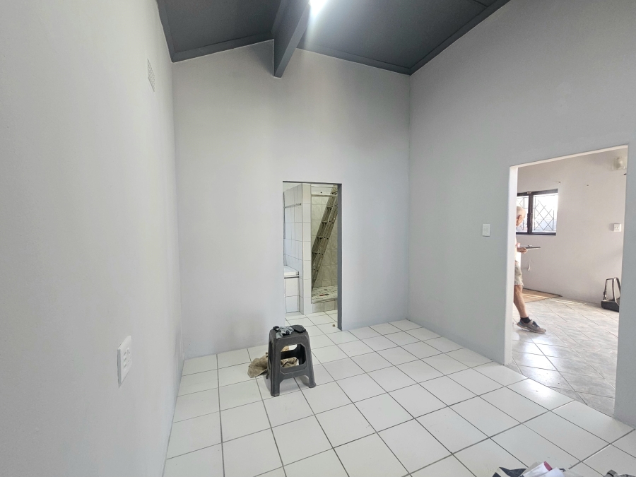 To Let 1 Bedroom Property for Rent in Montclair KwaZulu-Natal