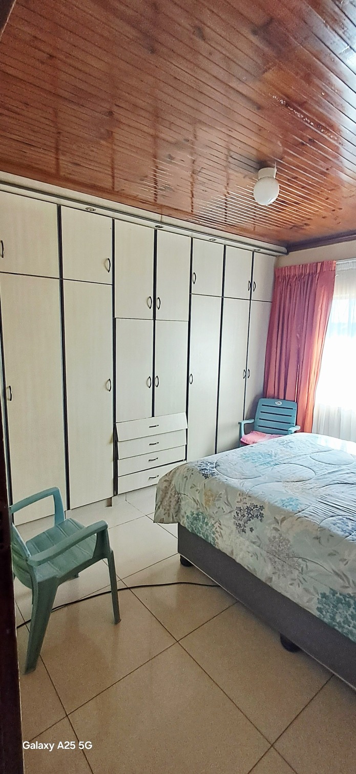 5 Bedroom Property for Sale in Clare Hills KwaZulu-Natal