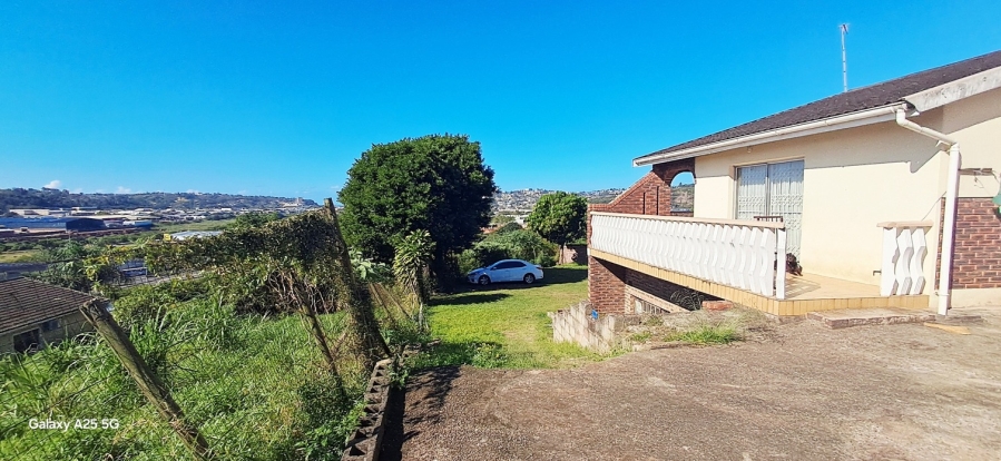 5 Bedroom Property for Sale in Clare Hills KwaZulu-Natal