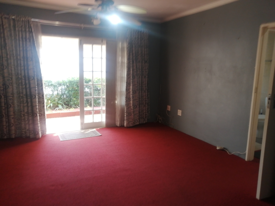 1 Bedroom Property for Sale in Manor Gardens KwaZulu-Natal
