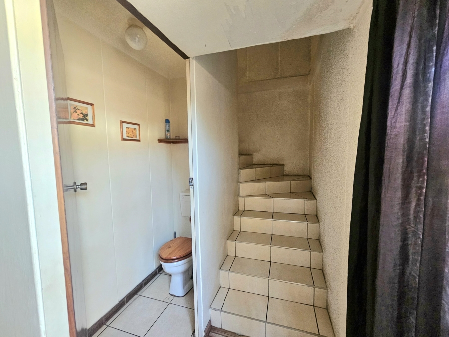To Let 3 Bedroom Property for Rent in Montclair KwaZulu-Natal