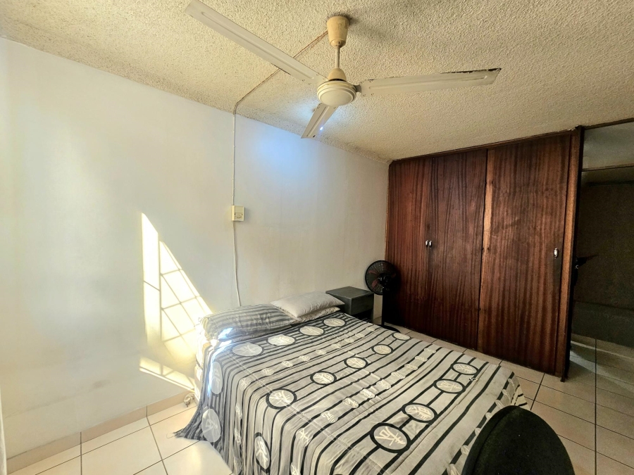 To Let 3 Bedroom Property for Rent in Montclair KwaZulu-Natal