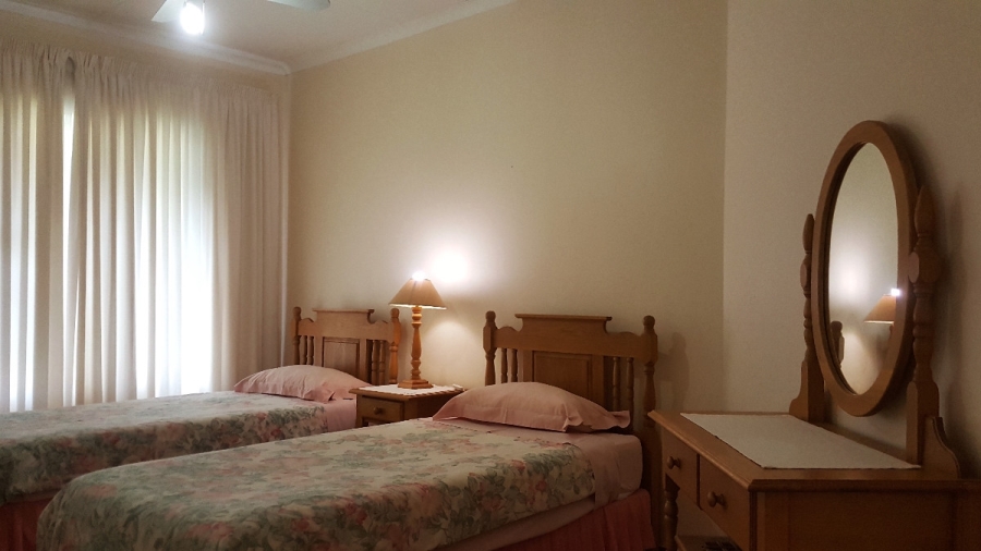 6 Bedroom Property for Sale in Meer En See KwaZulu-Natal