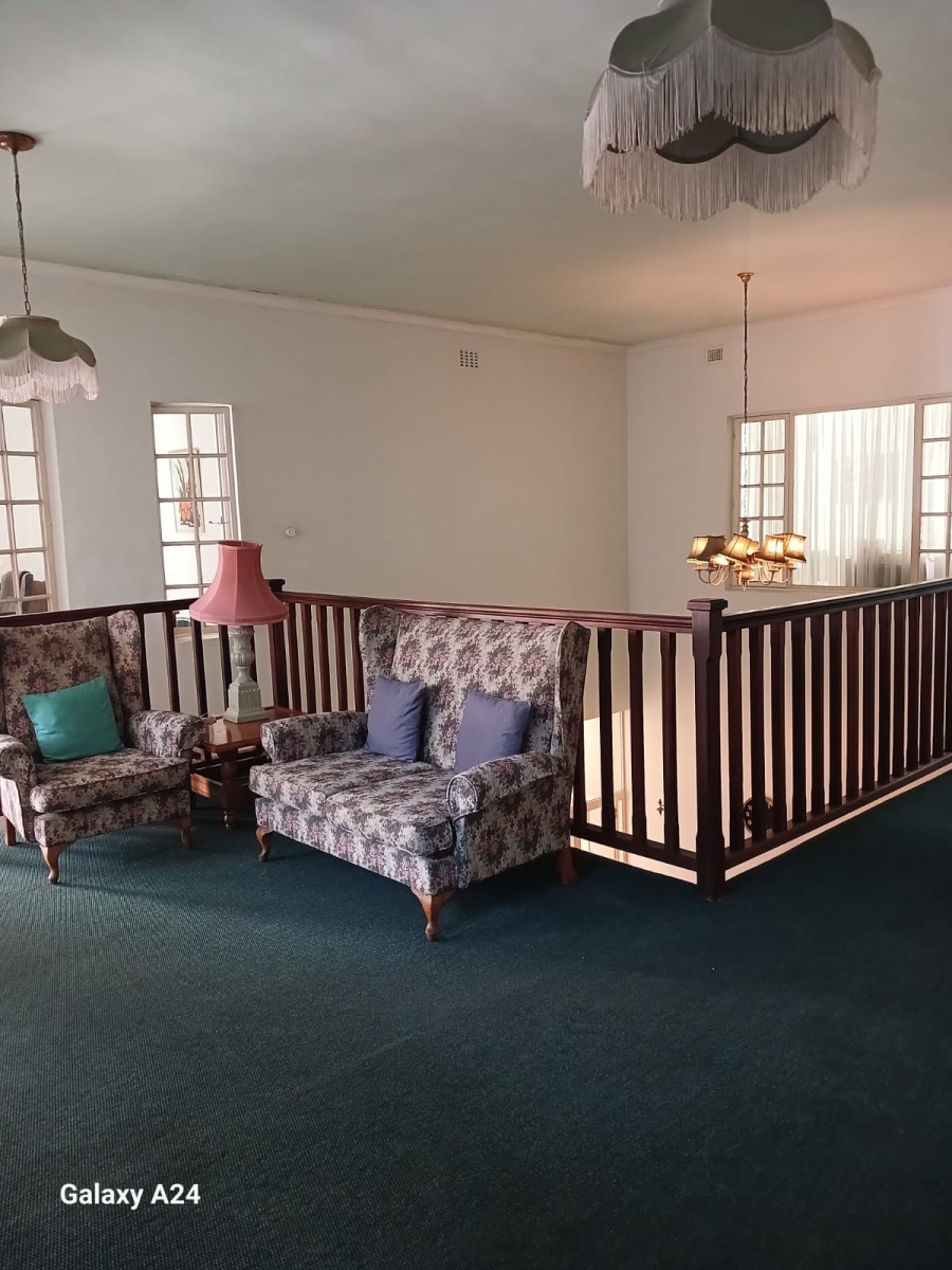 1 Bedroom Property for Sale in Glenwood KwaZulu-Natal
