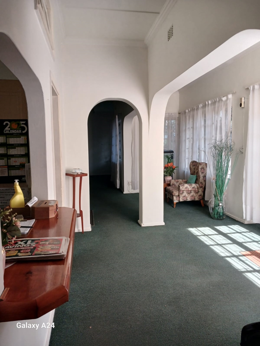 1 Bedroom Property for Sale in Glenwood KwaZulu-Natal