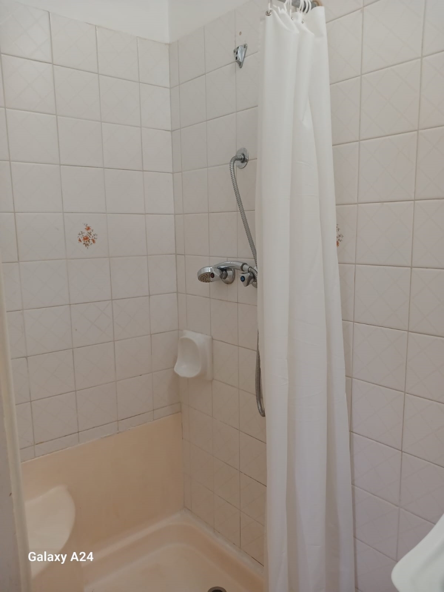 1 Bedroom Property for Sale in Glenwood KwaZulu-Natal