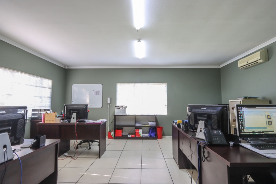 3 Bedroom Property for Sale in Cowies Hill Park KwaZulu-Natal