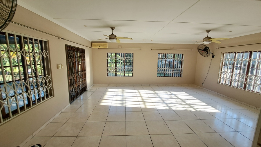 To Let 3 Bedroom Property for Rent in Veld En Vlei KwaZulu-Natal