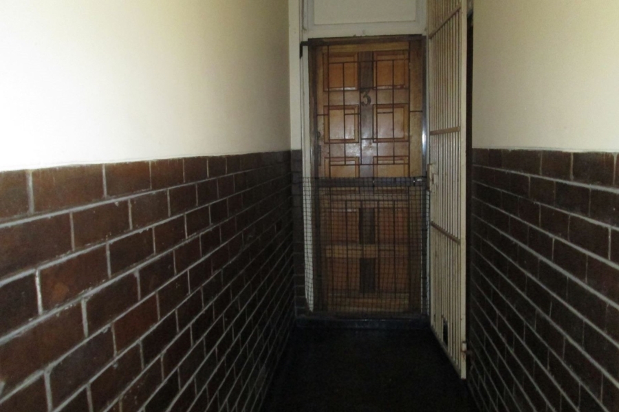 1 Bedroom Property for Sale in Glenwood KwaZulu-Natal