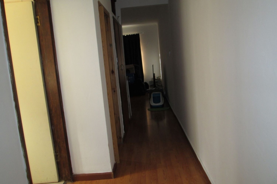 1 Bedroom Property for Sale in Glenwood KwaZulu-Natal