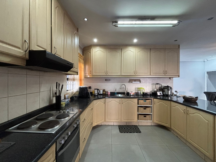 4 Bedroom Property for Sale in Westville Central KwaZulu-Natal