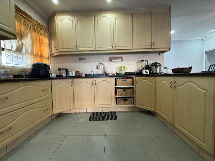 4 Bedroom Property for Sale in Westville Central KwaZulu-Natal