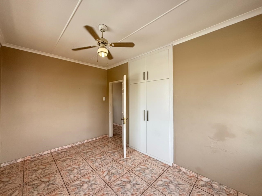 3 Bedroom Property for Sale in Windermere KwaZulu-Natal
