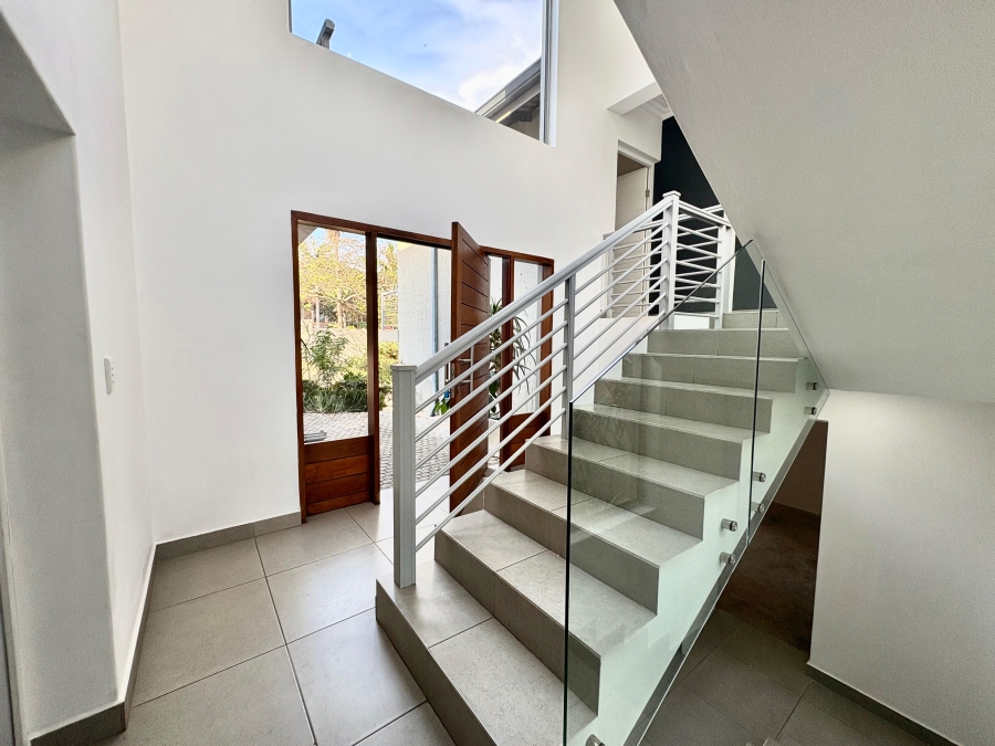 To Let 4 Bedroom Property for Rent in Ballito Central KwaZulu-Natal