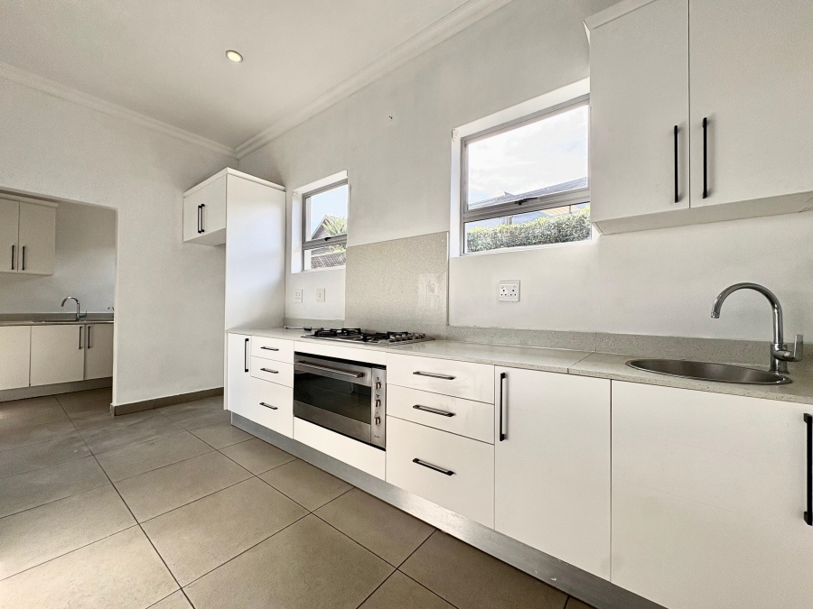 To Let 4 Bedroom Property for Rent in Ballito Central KwaZulu-Natal