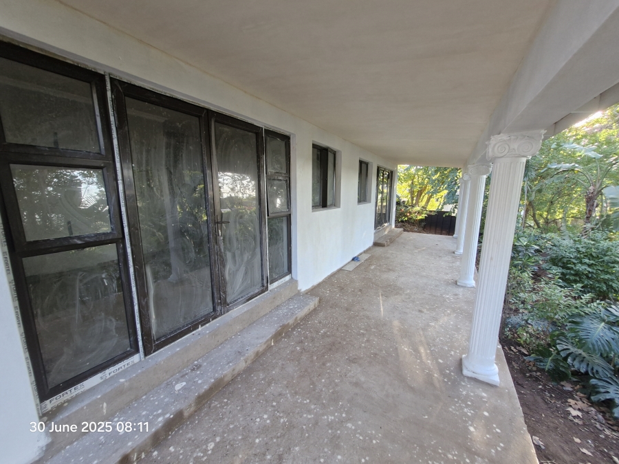 To Let 1 Bedroom Property for Rent in Cowies Hill KwaZulu-Natal
