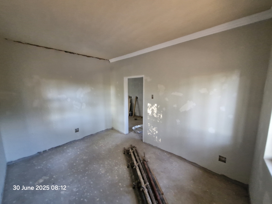 To Let 1 Bedroom Property for Rent in Cowies Hill KwaZulu-Natal