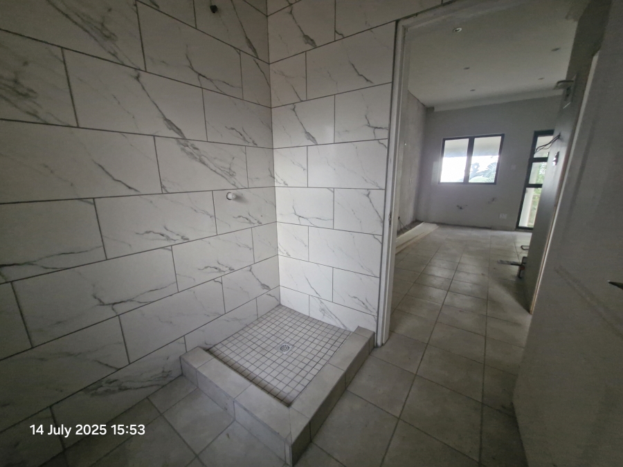 To Let 1 Bedroom Property for Rent in Cowies Hill KwaZulu-Natal