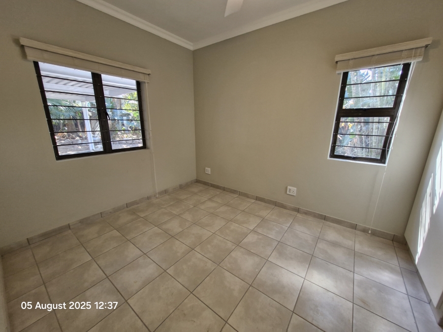 To Let 1 Bedroom Property for Rent in Cowies Hill KwaZulu-Natal