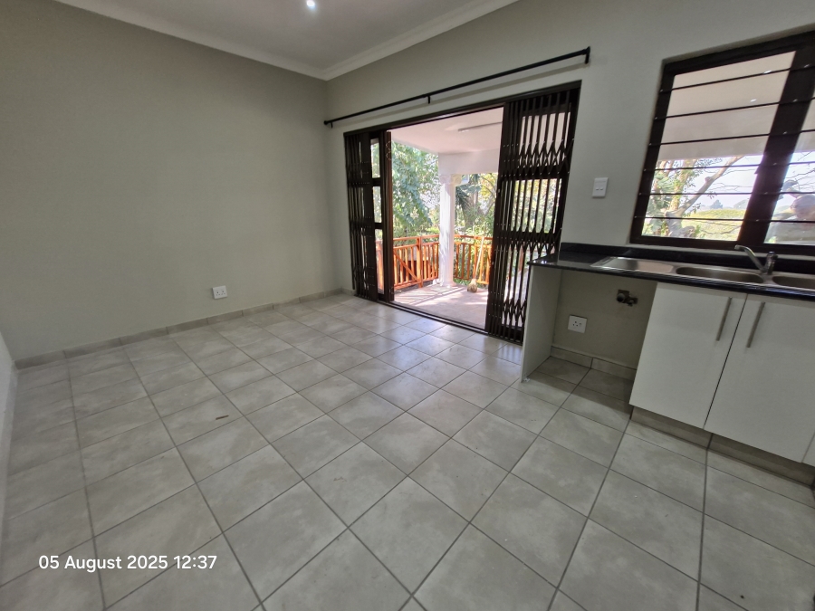 To Let 1 Bedroom Property for Rent in Cowies Hill KwaZulu-Natal