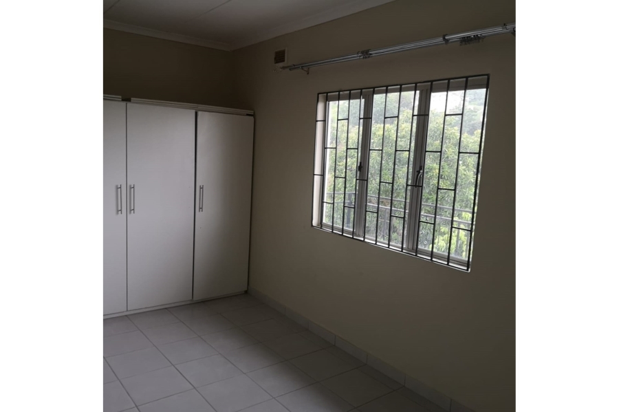 To Let 2 Bedroom Property for Rent in Parkgate KwaZulu-Natal