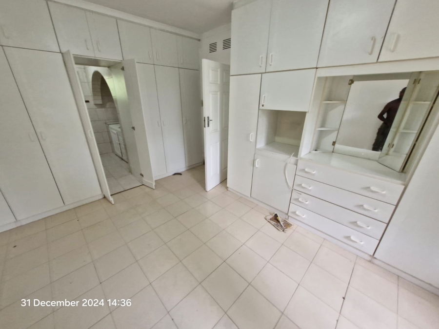 To Let 4 Bedroom Property for Rent in Chiltern Hills KwaZulu-Natal