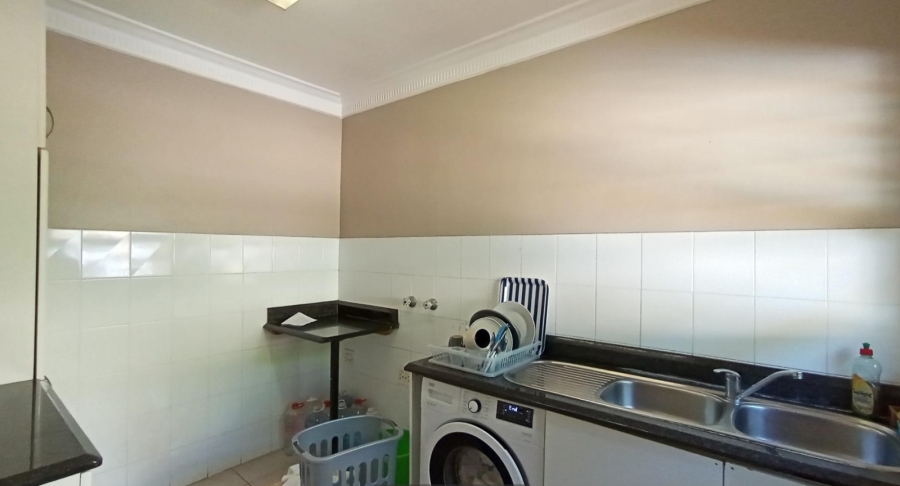 5 Bedroom Property for Sale in Prestondale KwaZulu-Natal