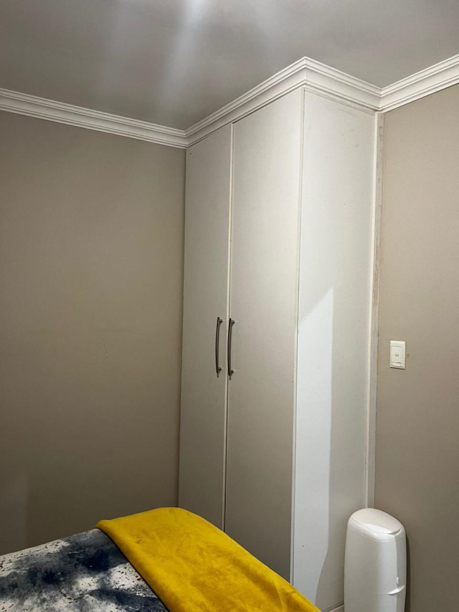 To Let 2 Bedroom Property for Rent in Dawncliffe KwaZulu-Natal