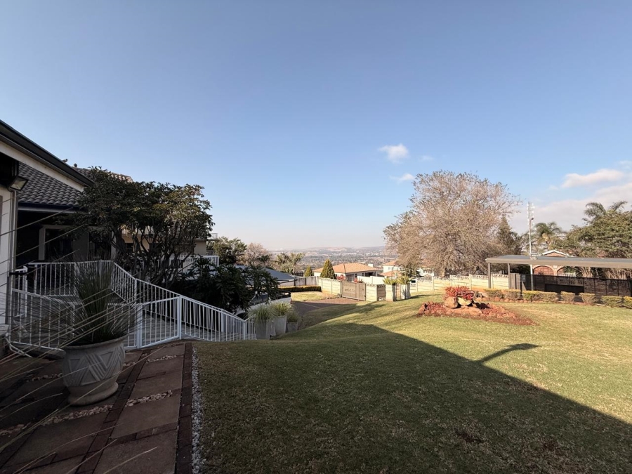 4 Bedroom Property for Sale in Signal Hill KwaZulu-Natal
