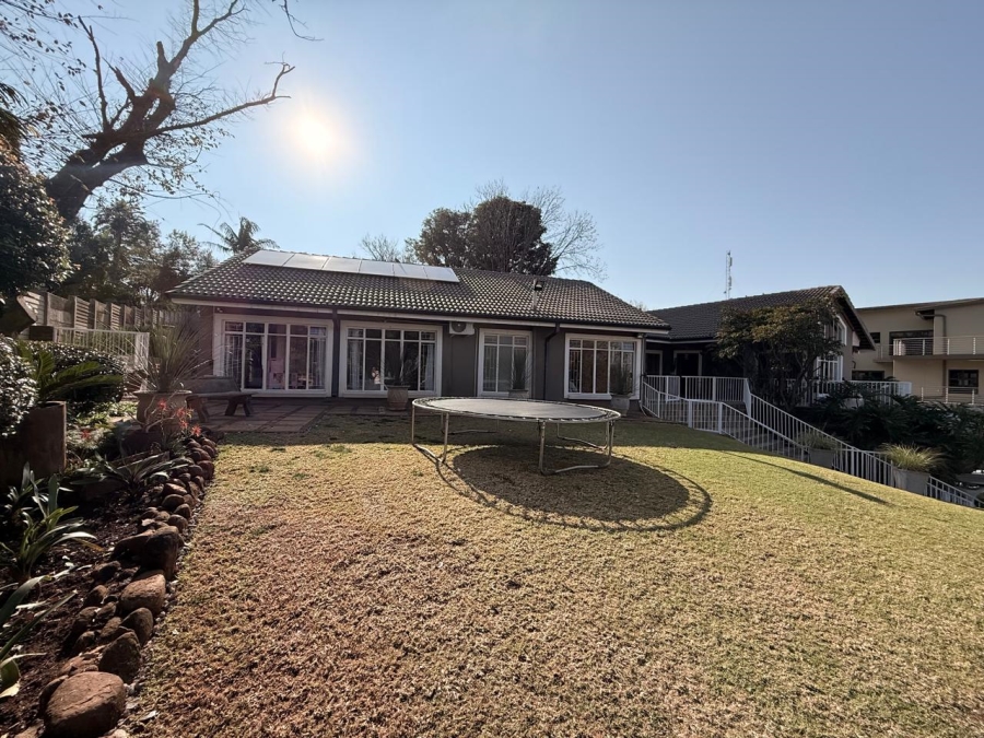 4 Bedroom Property for Sale in Signal Hill KwaZulu-Natal