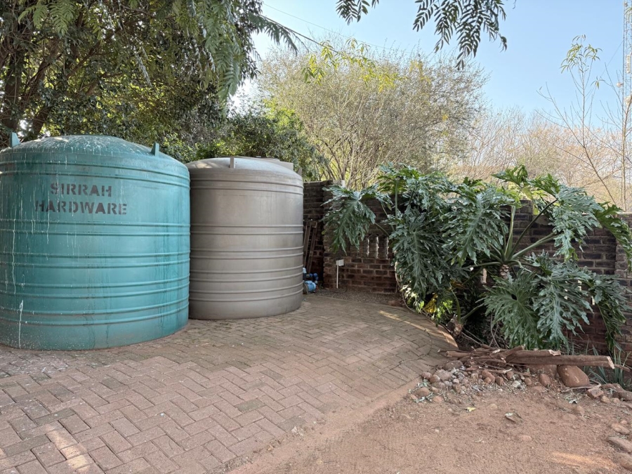 4 Bedroom Property for Sale in Signal Hill KwaZulu-Natal