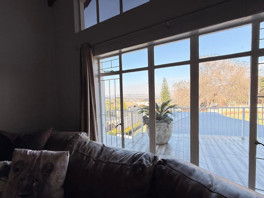 4 Bedroom Property for Sale in Signal Hill KwaZulu-Natal