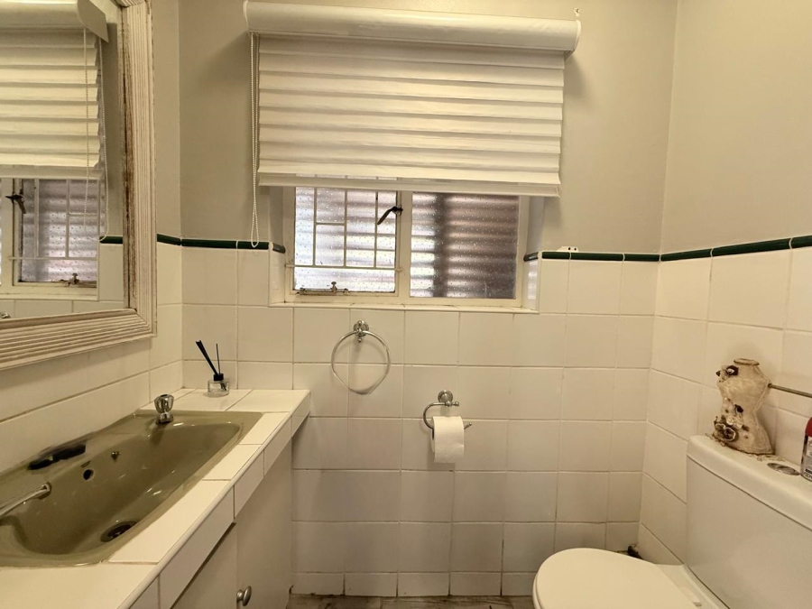 4 Bedroom Property for Sale in Signal Hill KwaZulu-Natal