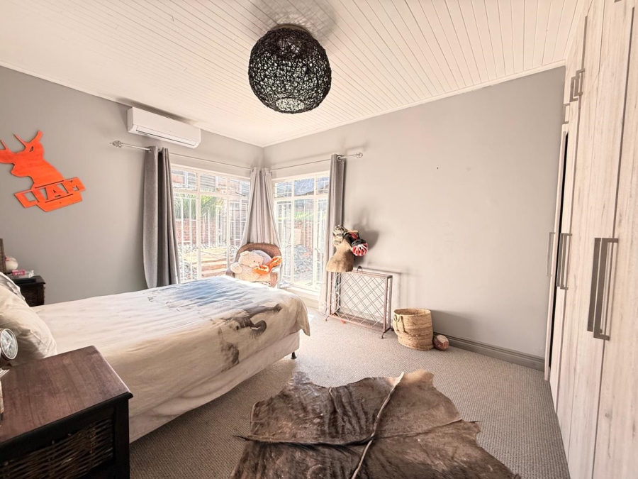 4 Bedroom Property for Sale in Signal Hill KwaZulu-Natal
