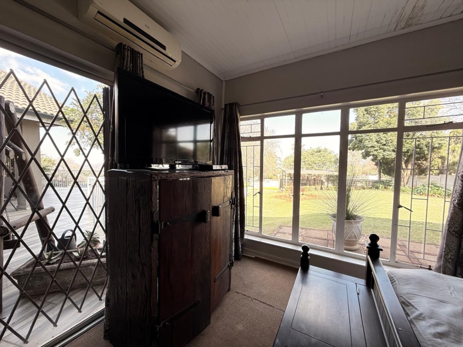 4 Bedroom Property for Sale in Signal Hill KwaZulu-Natal