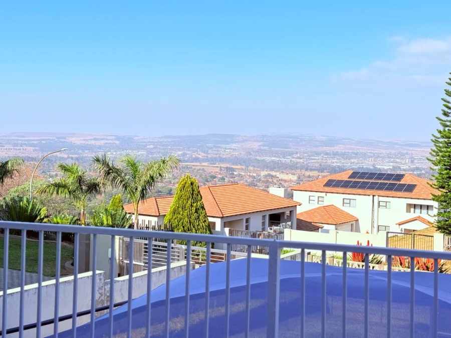 4 Bedroom Property for Sale in Signal Hill KwaZulu-Natal