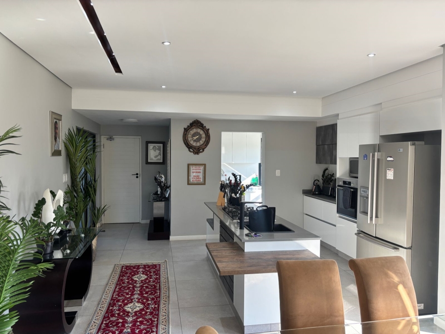 To Let 3 Bedroom Property for Rent in Palm Lakes Estate KwaZulu-Natal