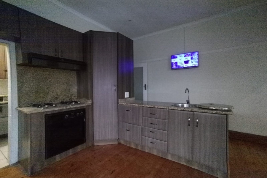To Let 3 Bedroom Property for Rent in Essenwood KwaZulu-Natal