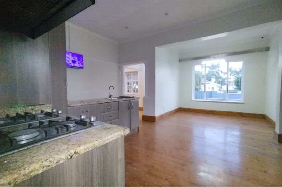 To Let 3 Bedroom Property for Rent in Essenwood KwaZulu-Natal