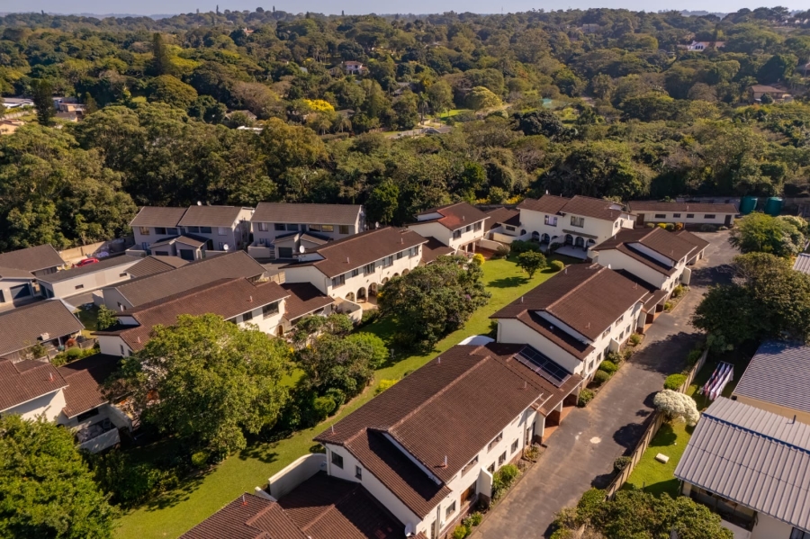 3 Bedroom Property for Sale in Umtentweni KwaZulu-Natal