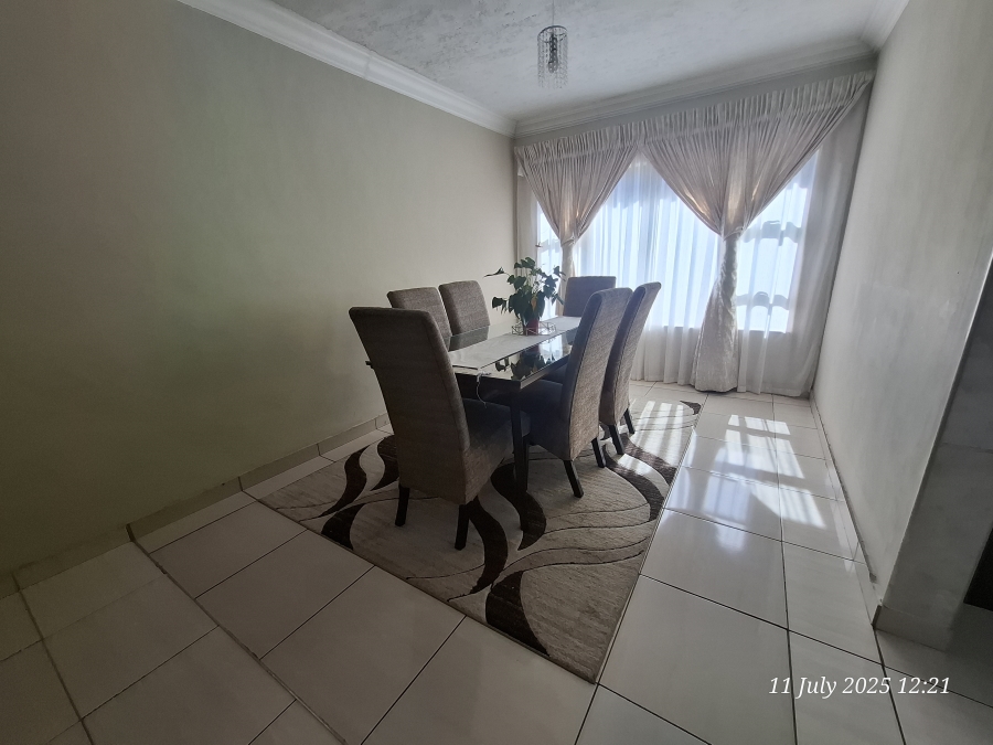 3 Bedroom Property for Sale in Ncandu Park KwaZulu-Natal