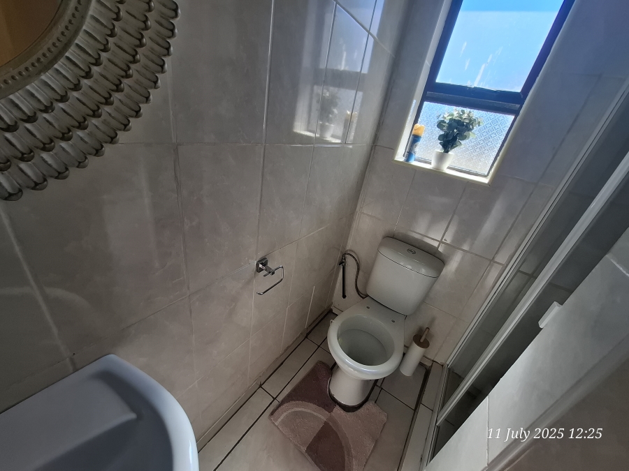 3 Bedroom Property for Sale in Ncandu Park KwaZulu-Natal