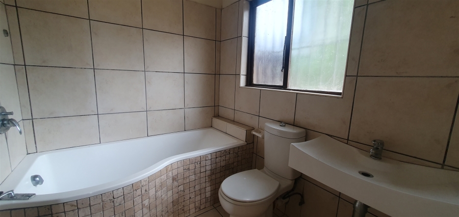 4 Bedroom Property for Sale in Richem KwaZulu-Natal