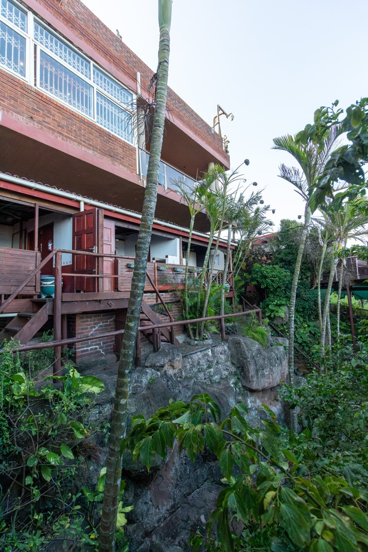 8 Bedroom Property for Sale in Ocean View KwaZulu-Natal