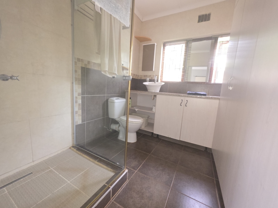 7 Bedroom Property for Sale in Fairview KwaZulu-Natal