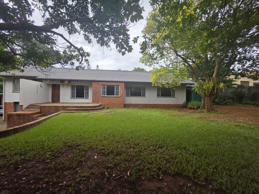 7 Bedroom Property for Sale in Fairview KwaZulu-Natal