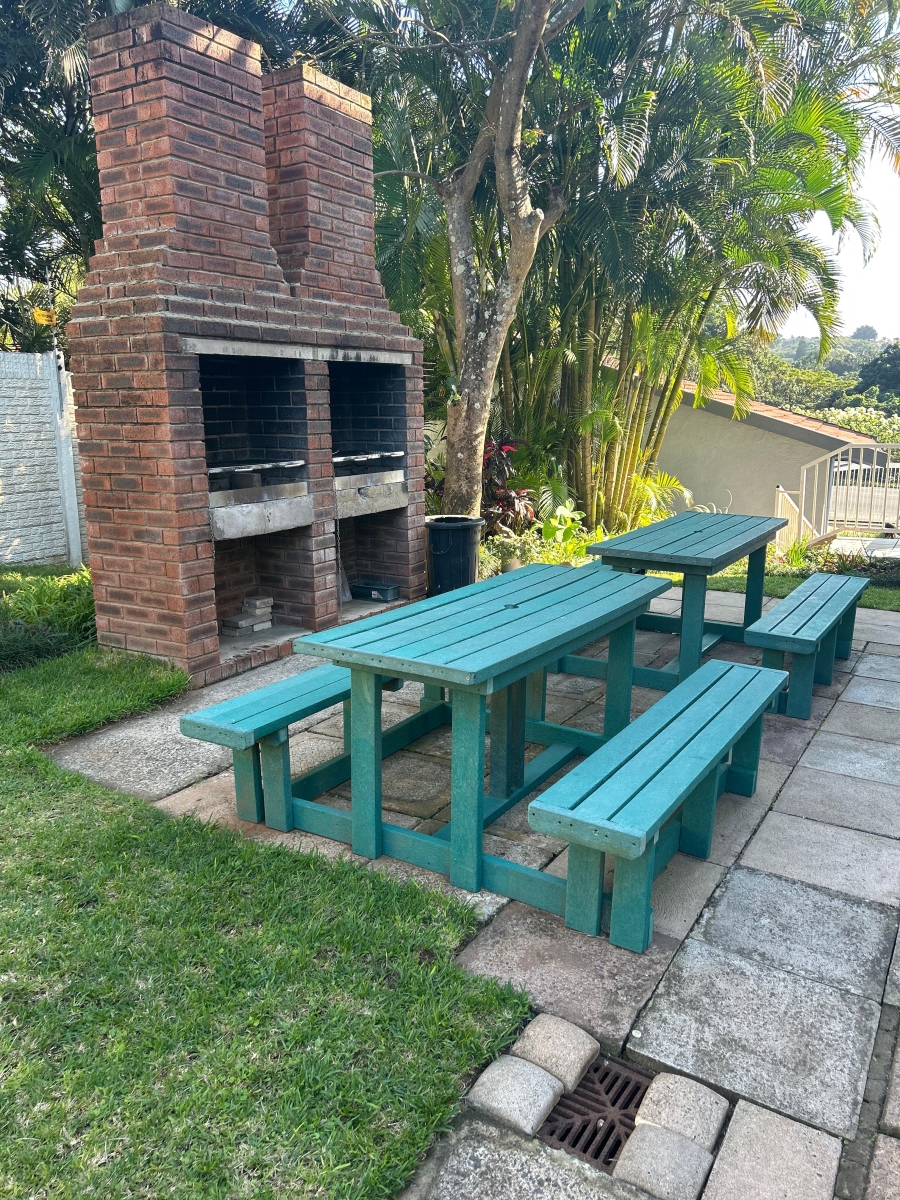 2 Bedroom Property for Sale in Amanzimtoti KwaZulu-Natal