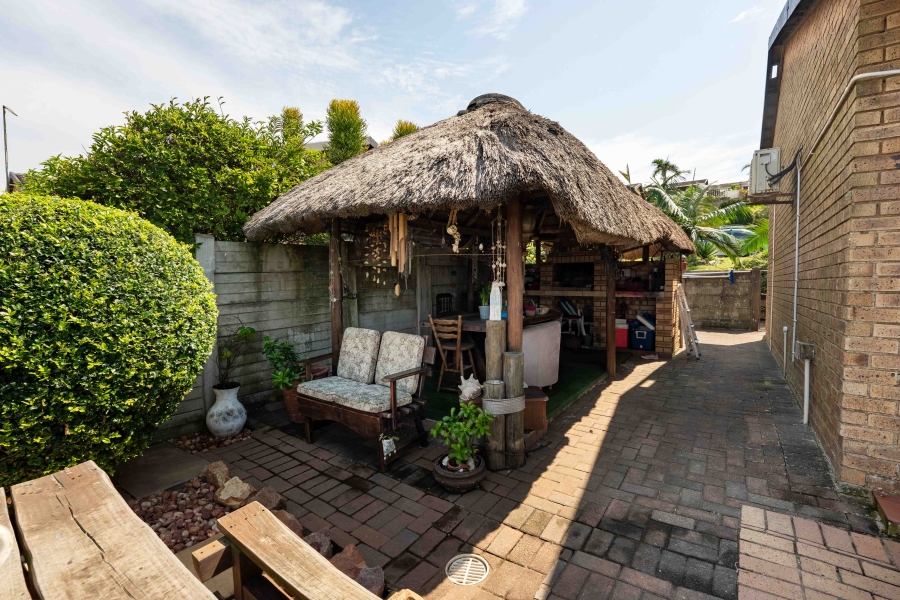 3 Bedroom Property for Sale in Athlone Park KwaZulu-Natal