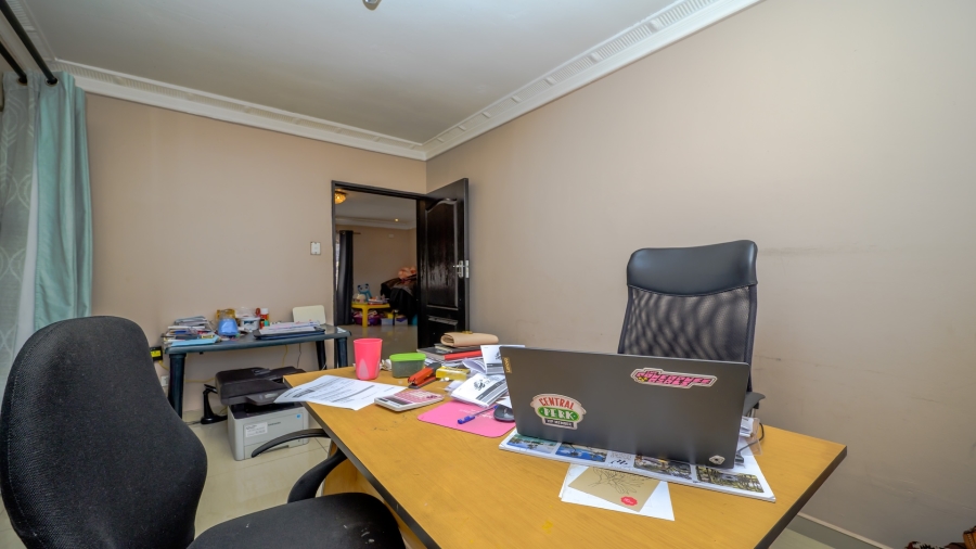 4 Bedroom Property for Sale in Woodlands KwaZulu-Natal